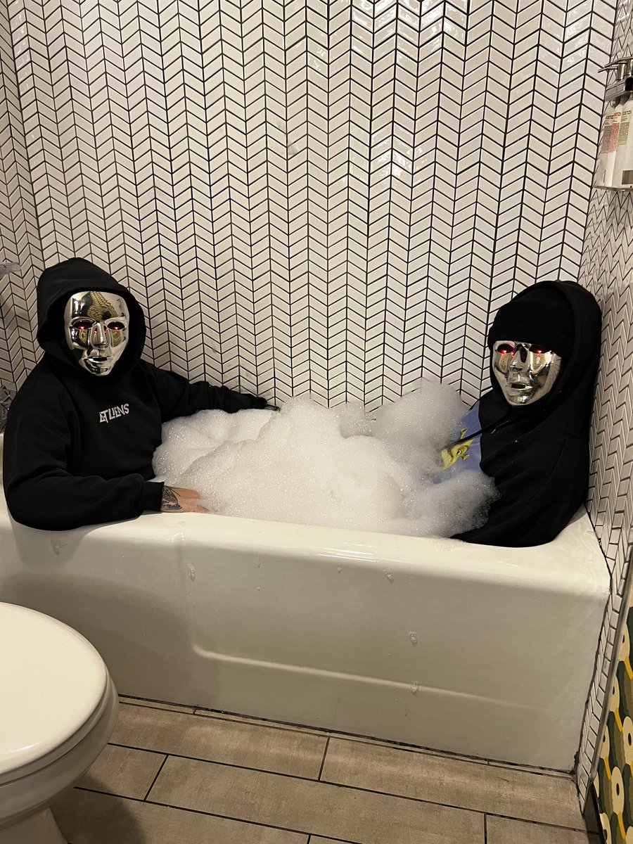 ATLiensOfficial's tweet photo. now selling our bath water... [link in bio] https://t.co/yZtqvC6Izb
