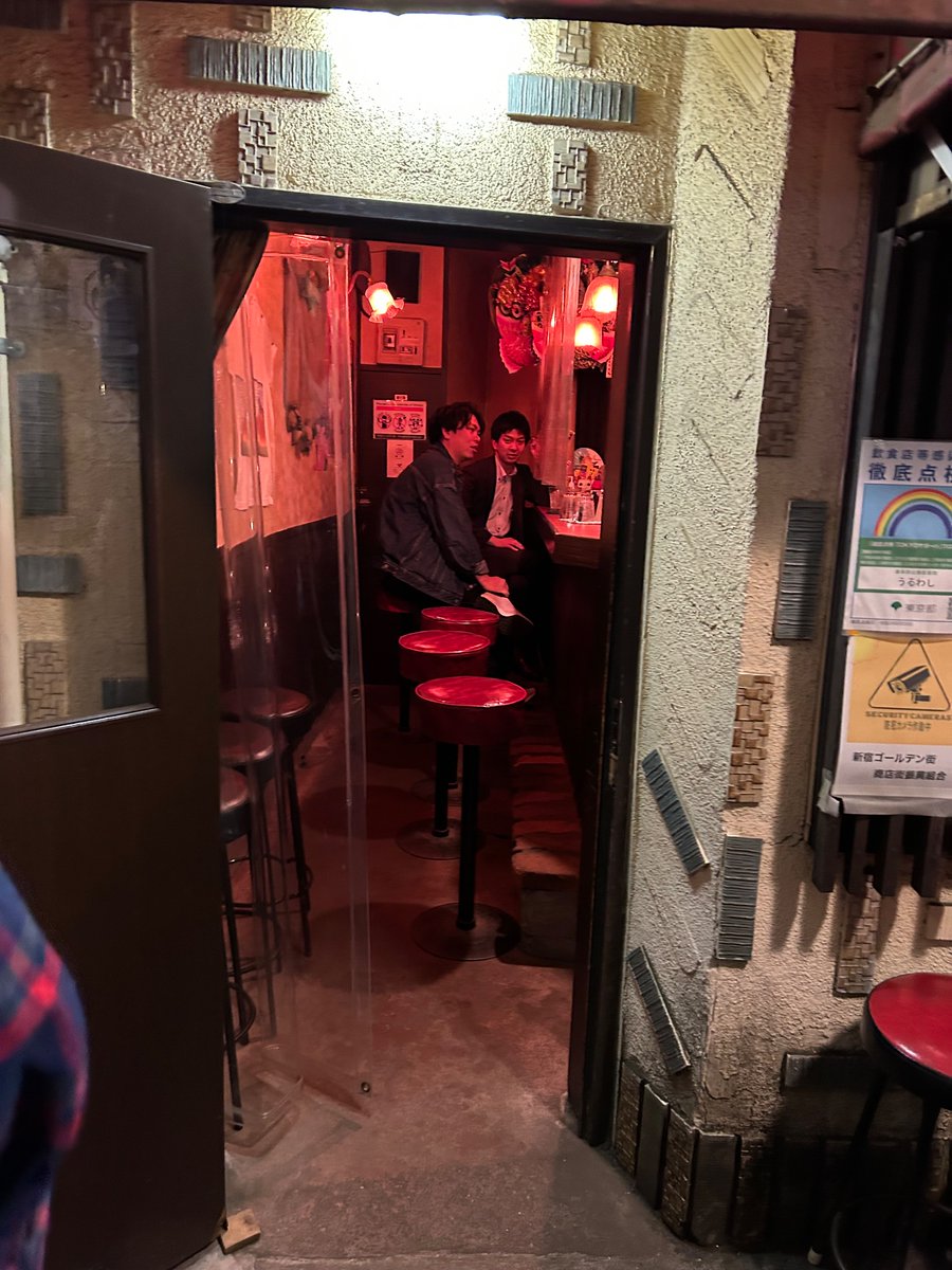 zanaroo123 tweet media