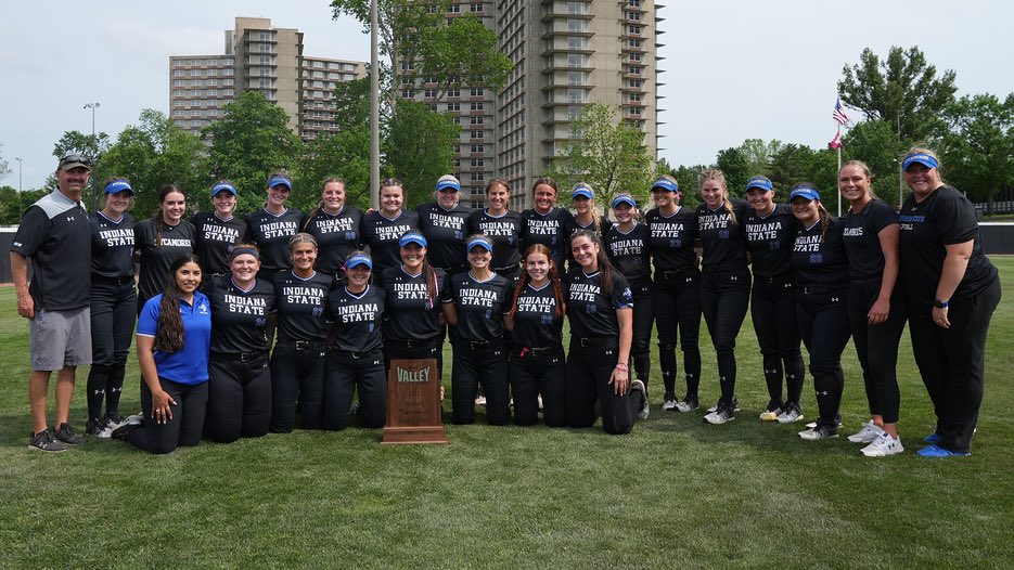 A historic year to be proud of. 

Trees had a program-record 32 wins and a second place finish in the MVC Tournament! 

sycamor.es/3puDkNI

#MarchOn