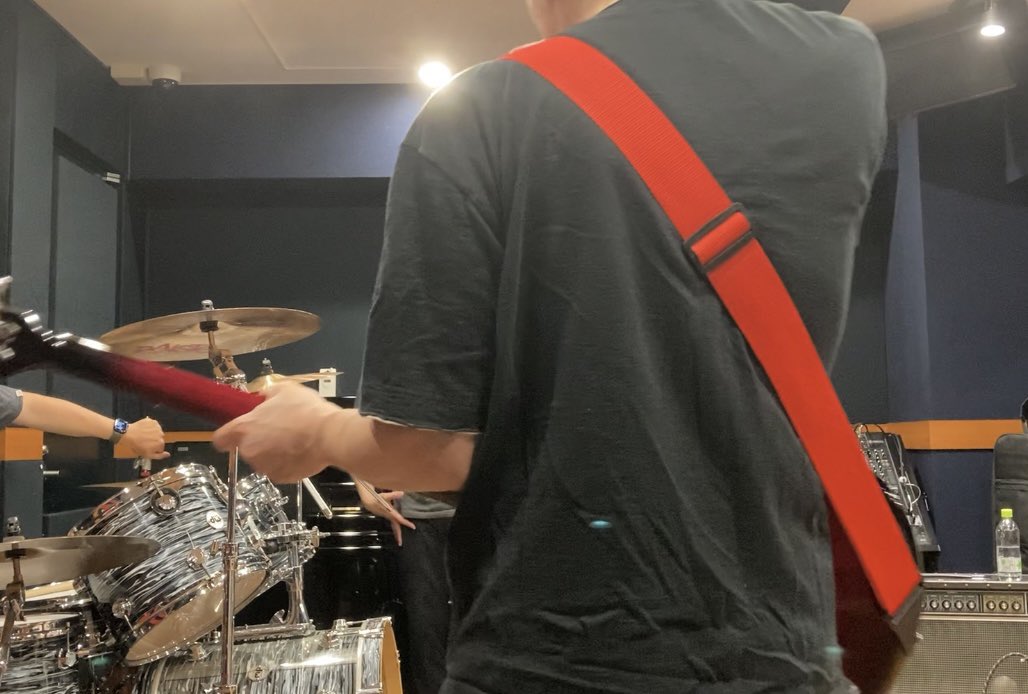 SID_TOSH's tweet photo. バンド リハ #MotionBass #銀座 https://t.co/dCysCB7brZ