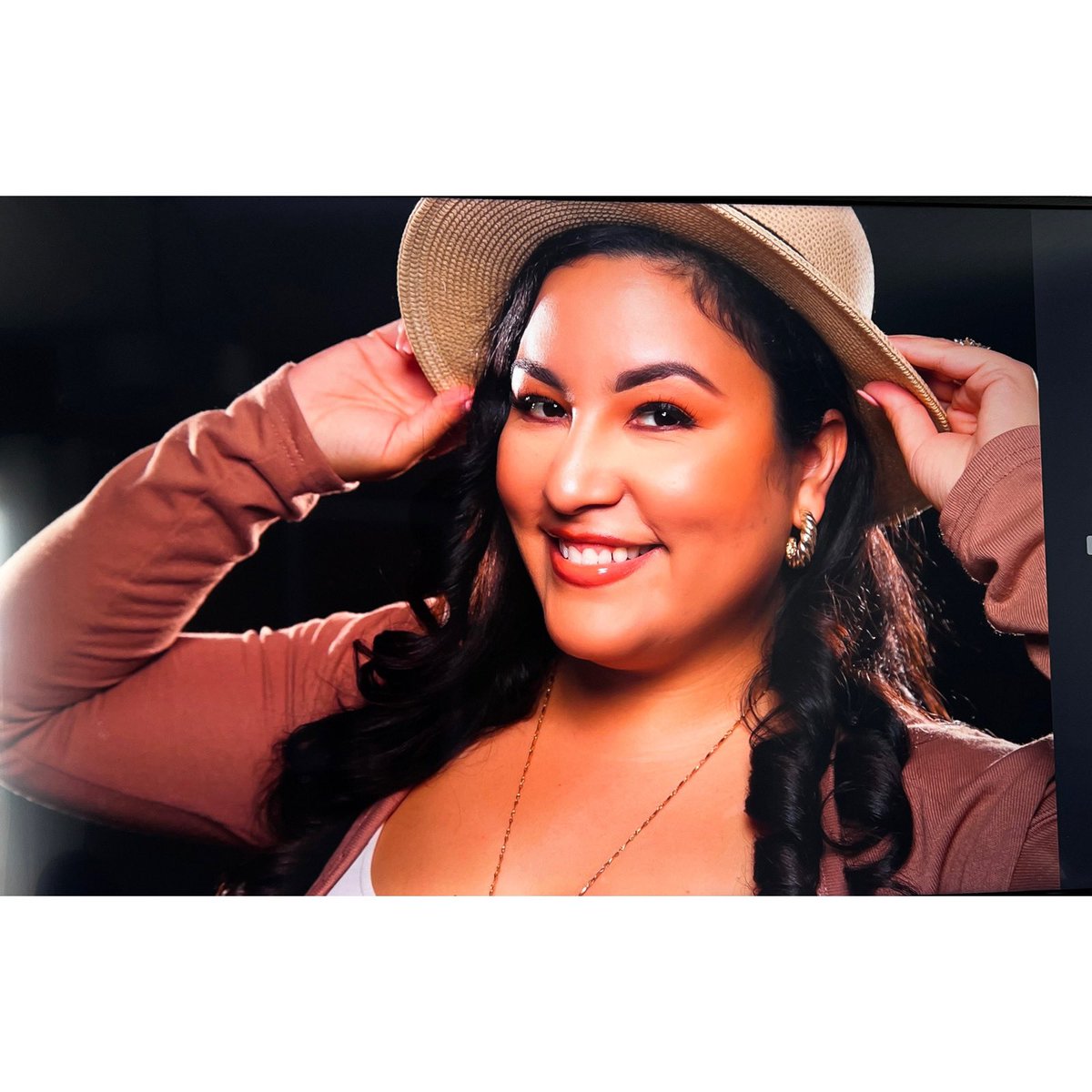 bellaandphoenix's tweet image. My two photos I have for now. I can’t believe this even happened ☺️ #photoshoot #dallasmodel #over40model