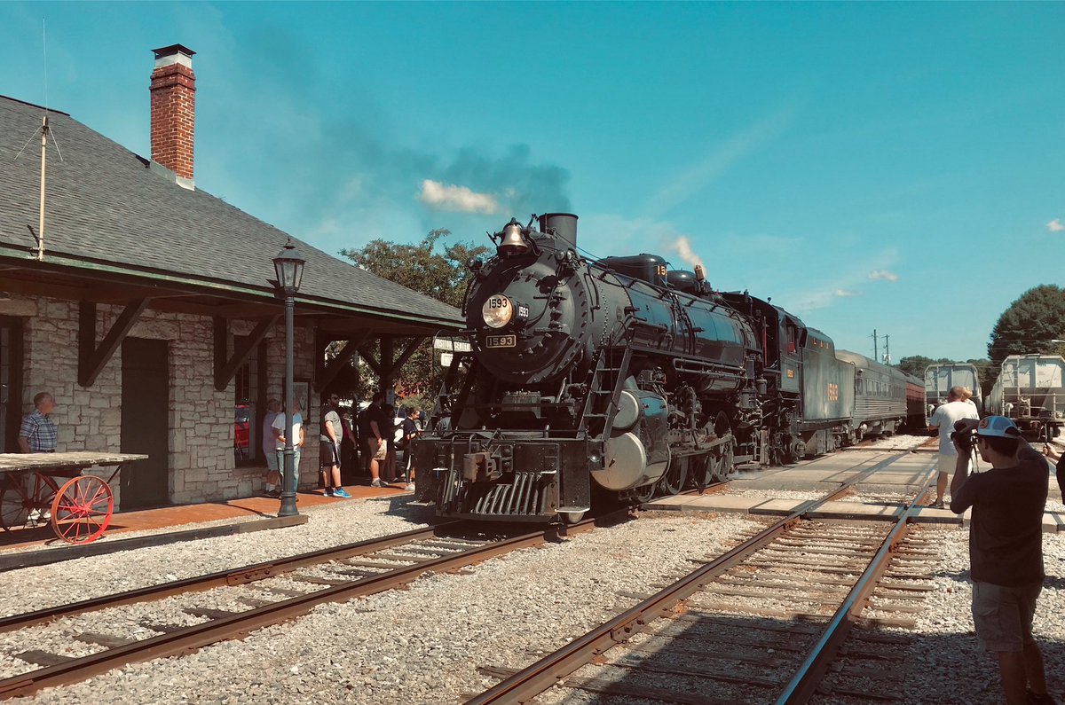dylanjamesoff's tweet photo. In September 2019 I chased the Louisville &amp; Nashville Historical Society’s convention train from Chattanooga, TN to Chickamauga, GA.  

Southern Railway #4501 (built 1911) masqueraded as L&amp;N #1593 (which, in fact, never existed). 

#NationalTrainDay https://t.co/OKdwlcs1ux