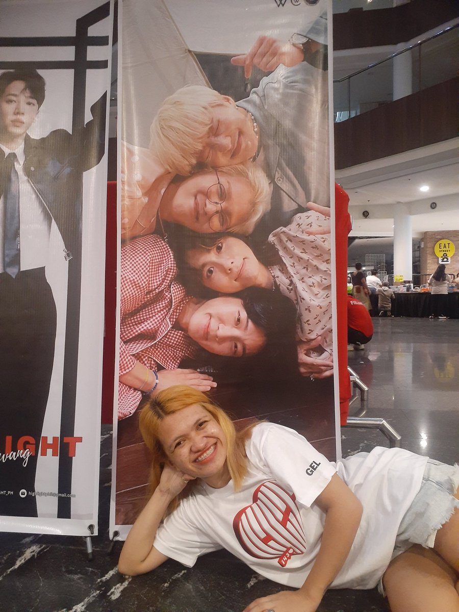 WINNERPHYG's tweet photo. Take a photo like WINNER family and get a chance to win official merchandise.

Tag us &amp; use #WINNERatKOSMOS2023 to qualify. This is also open for all 😉💙

#KOSMOS2023 https://t.co/JaicSItyv5