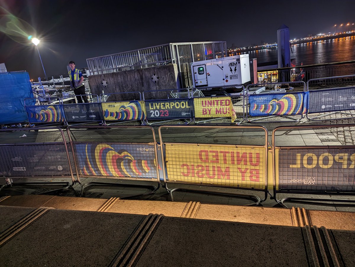 Lucy_Q23's tweet photo. @lpoolcouncil is there any chance I can have one of these banners now that @Eurovision has finished please? 🤞😊 Fantastic effort all round and I'd love a momento. https://t.co/puNlfzyQTg