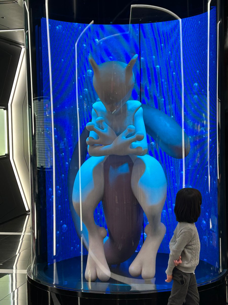 zanaroo123 tweet media