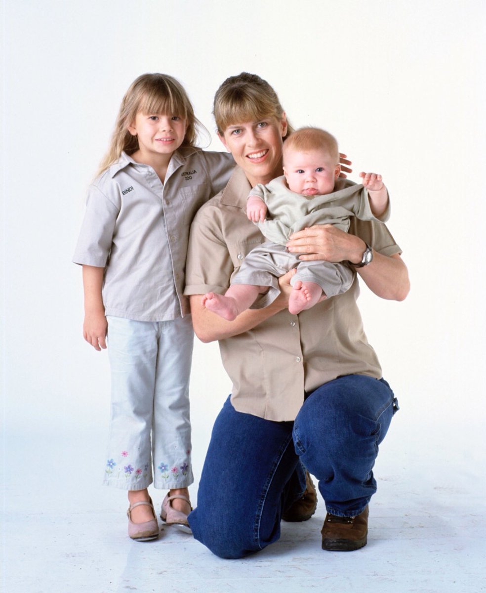 Terri Irwin tweet media