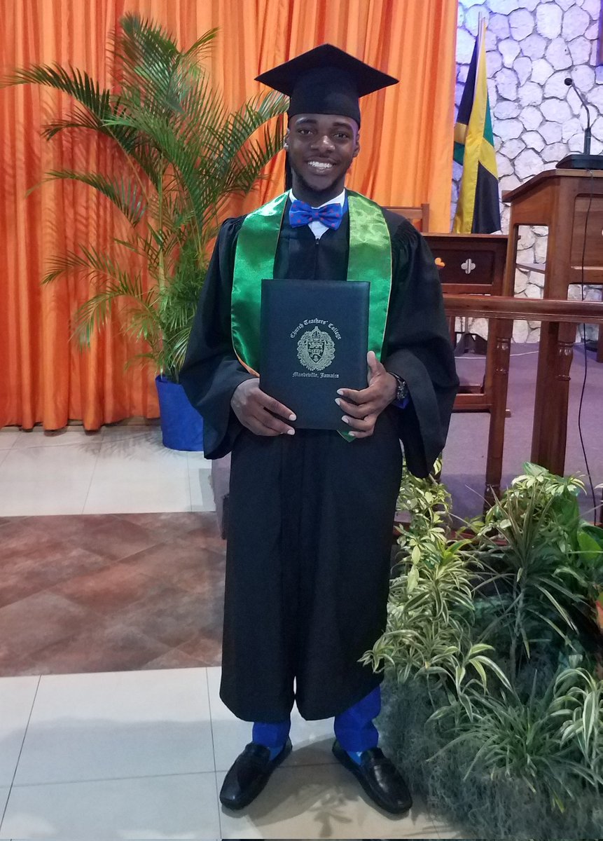 Darnel_Morris's tweet photo. #Degreed https://t.co/TePqbyukrQ