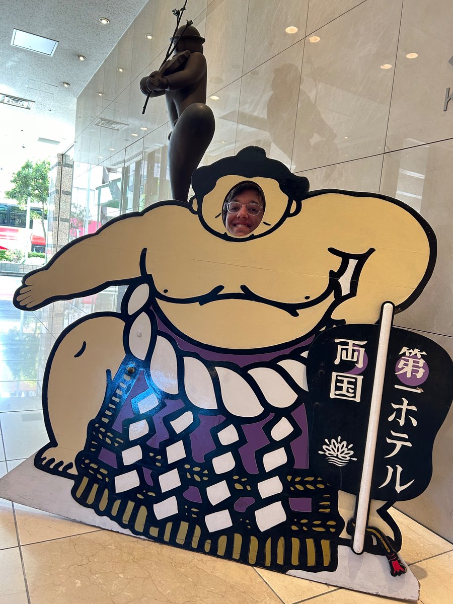 zanaroo123 tweet media