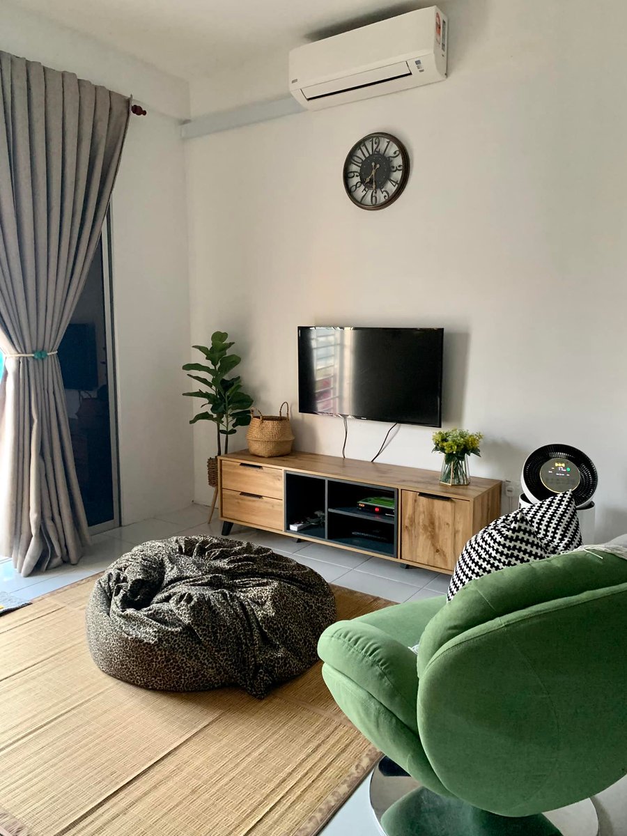 IDEA DEKO ruang tamu simple minimalis bagi pasangan baru berkahwin ! ✨