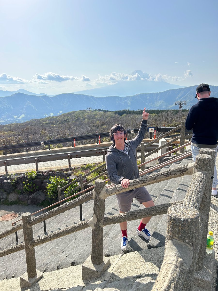 zanaroo123 tweet media