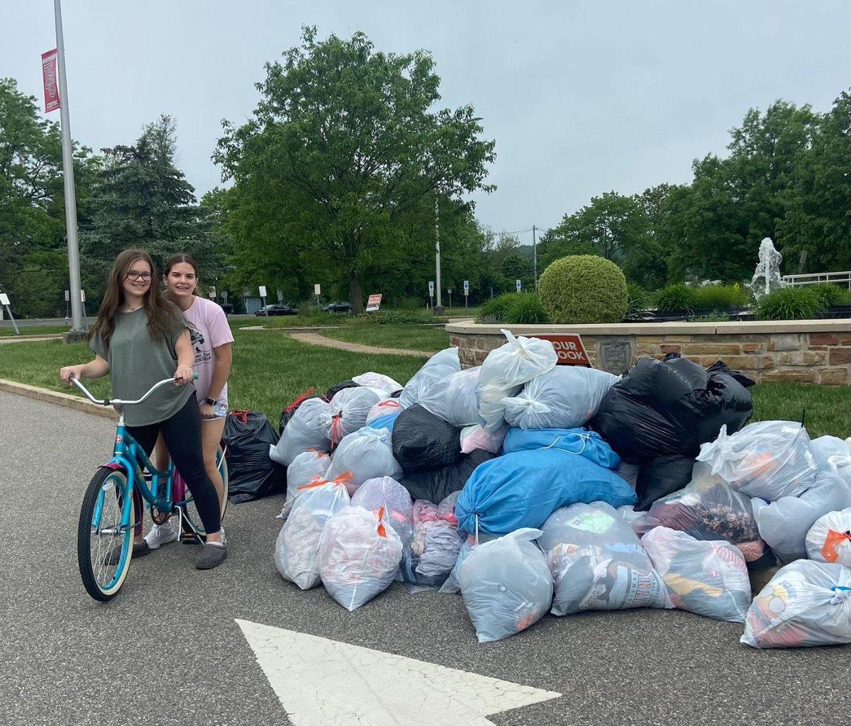 Our clothing drive was a success! Thank you to everyone who donated! Stay tuned for another one in the fall❤️