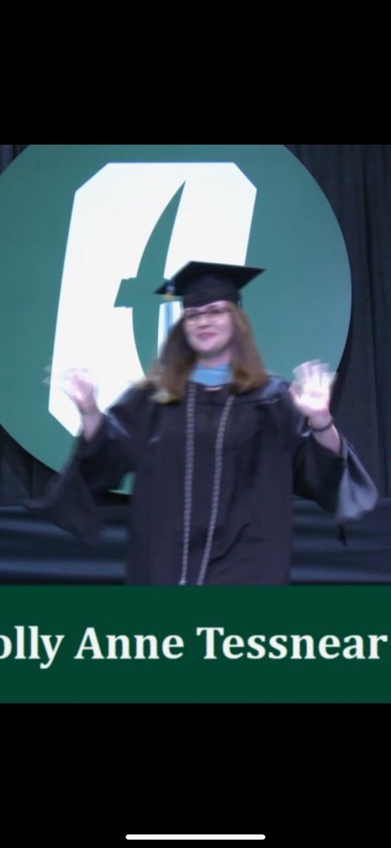 MatthewTessnear's tweet photo. 💚 👏 I am infinitely proud of my wife @mollytessnear, a North Carolina Principal Fellow who earned her Master of School Administration degree from @unccharlotte and participated in commencement this weekend! #49erGrad23 We got to celebrate with all of our parents. 😊 💚 https://t.co/w9t409Z9ZQ