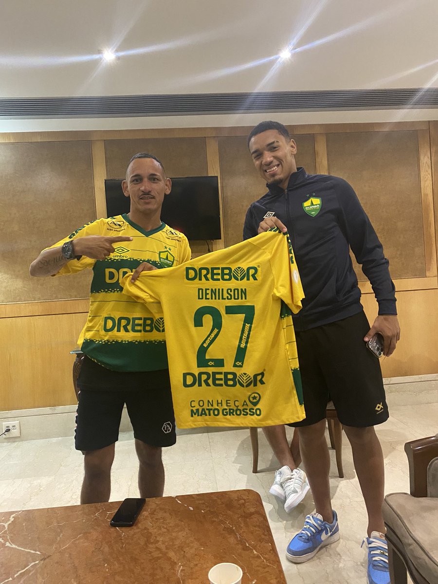 Pezinho no chão 🙏
obrigado radiada do cuiabá 💛💚