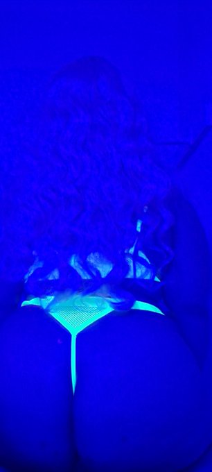 New outfit 😜 https://t.co/p4un6PGeGT<a href="/tag/denver"class="tags"><span>#denver</span></a><a href="/tag/newyork"class="tags"><span>#newyork</span></a><a href="/tag/lollipop"class="tags"><span>#lollipop</span></a><a href="/tag/lasvegas"class="tags"><span>#lasvegas</span></a><a href="/tag/colorado"class="tags"><span>#colorado</span></a>