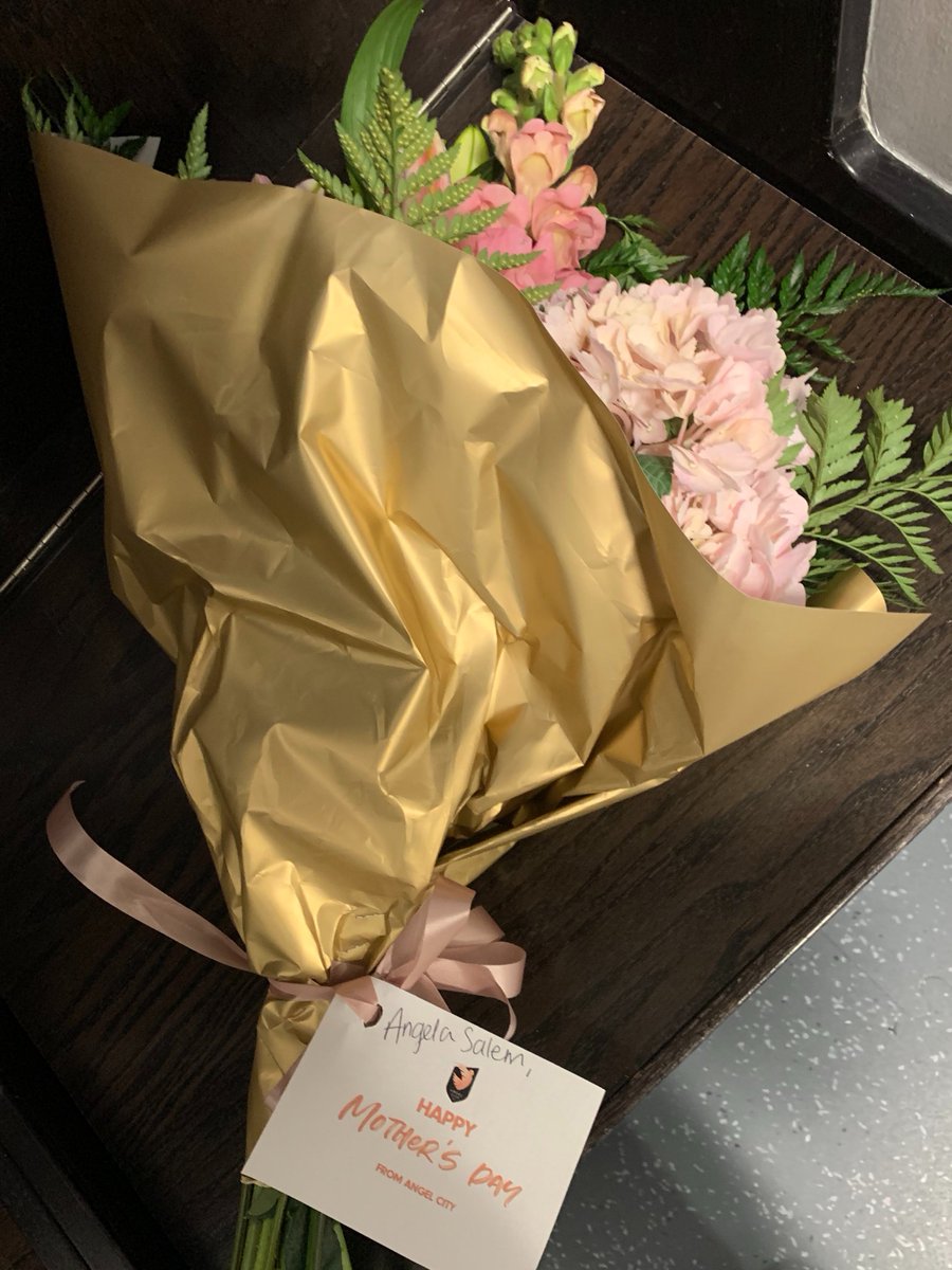 Thanks <a href="/weareangelcity/">Angel City FC</a> for including Coach <a href="/asalem6/">Angela Salem</a> in your Mother's Day celebration today 💐