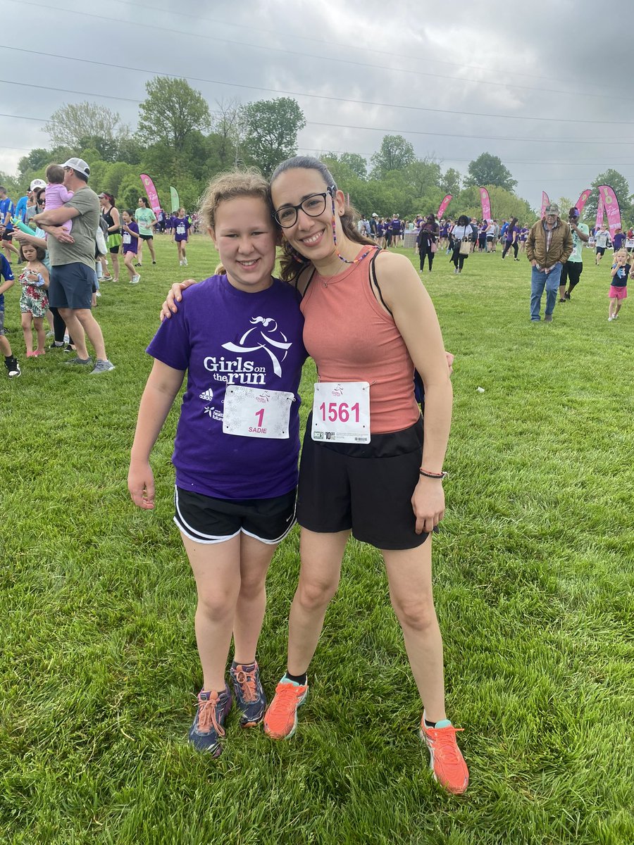 MaryCastleElem's tweet photo. MEC Girls On The Run had a fantastic morning at the 5K Celebration! #GirlsOnTheRun #resetMEC https://t.co/BbeCiwrK7c