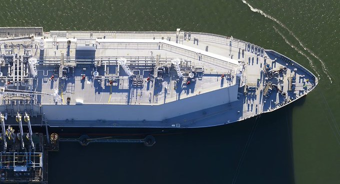 JonasHans0's tweet photo. Europe’s appetite for liquefied natural gas is set to intensify competition with Asia for limited supply available over the next two years.  More in the Shell LNG Outlook 2023: https://t.co/SQtKUaCveM