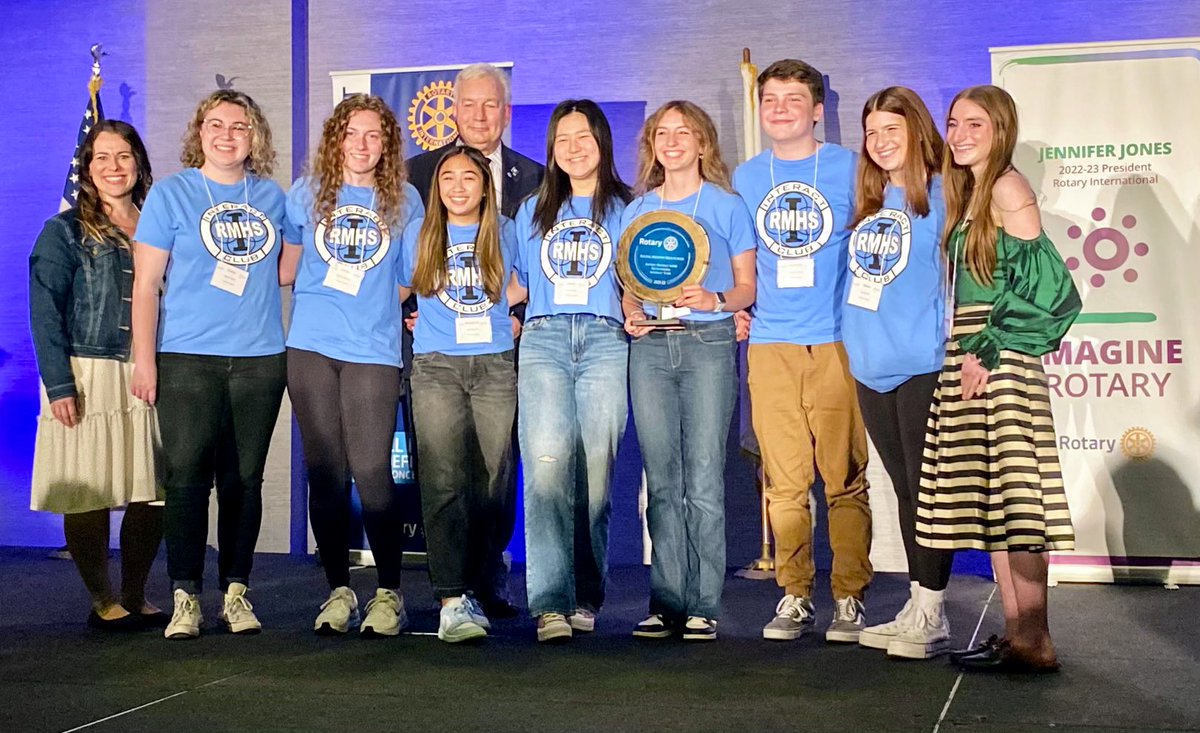 mary luckritz tweet media