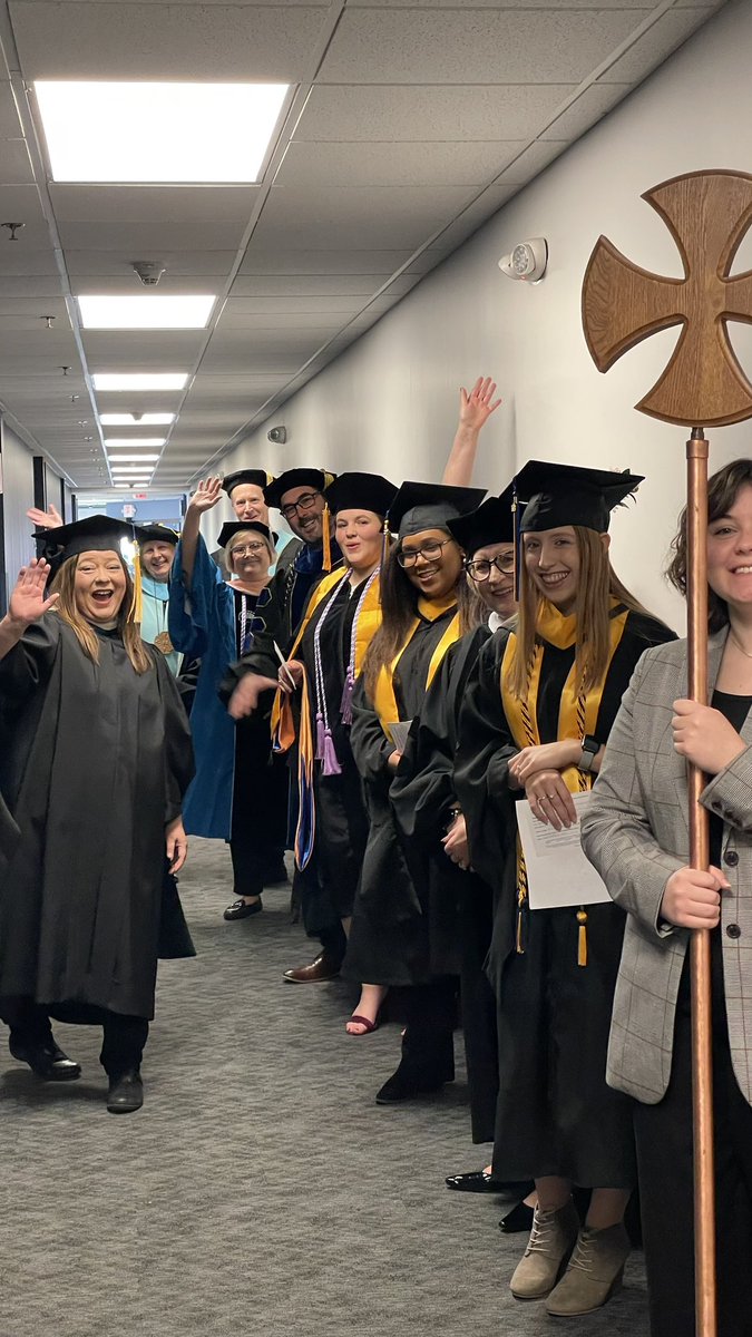 DrAmy_Bee's tweet photo. @StScholastica commencement is so much fun! Congratulations to all of our graduates! #saintsdo https://t.co/KBlhCXEukZ