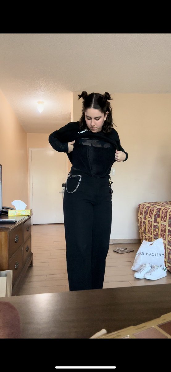 snailmaillll's tweet photo. The fit https://t.co/0RnyZ8CC31