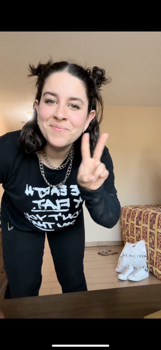 snailmaillll's tweet photo. The fit https://t.co/0RnyZ8CC31