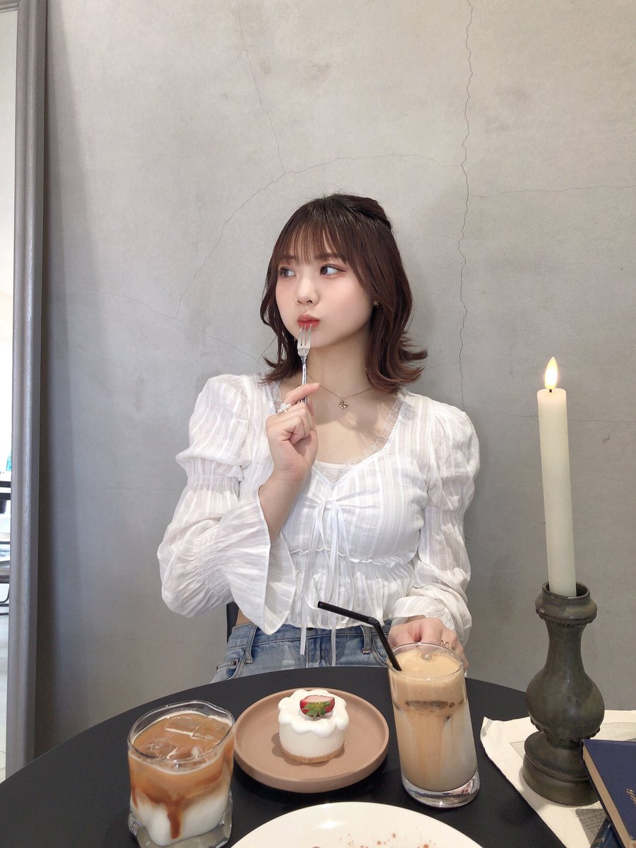 akanen_singer's tweet photo. バニララテすき🌿

#ootd #lirac #cafe #カフェ巡り 
#バニララテ #shein #岐阜カフェ https://t.co/C3GZHJ7IvE