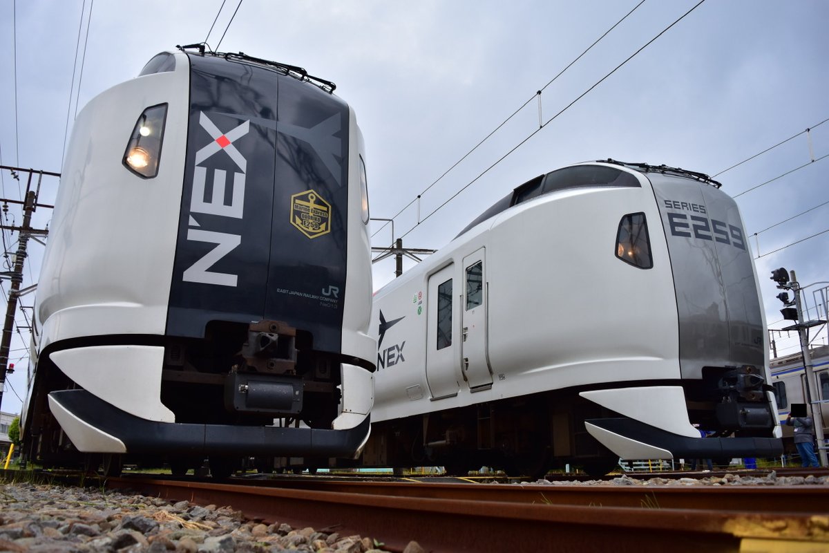 2025_Jo_'s tweet photo. 2023/05/13
「E259系成田エクスプレス　リニューアル撮影会」第2部
NEXだけの撮影会は初めてだと思います
生憎の雨模様でしたが思う存分楽しむことできました https://t.co/GIYXoF9k6H