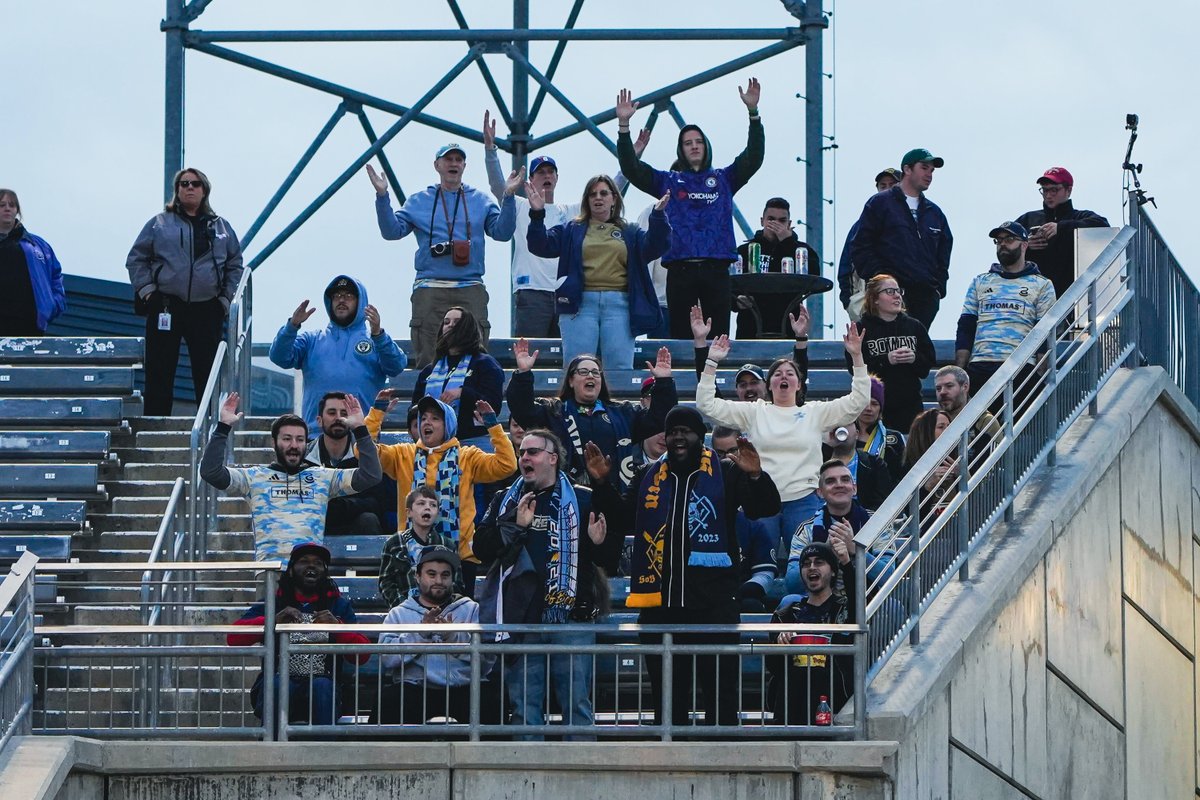 PhilaUnion's tweet photo. Always love seeing your support everywhere we go 💙💛

#DOOP https://t.co/vs6vNGc7V0