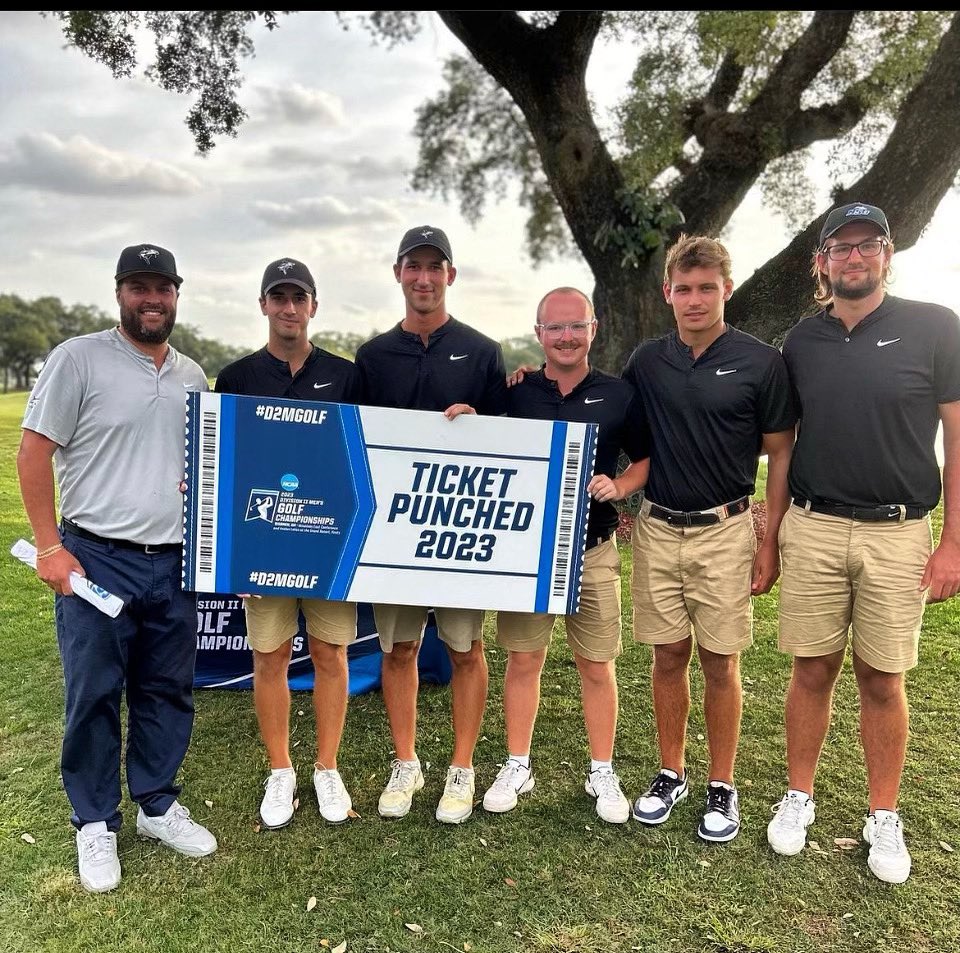 Coach Joe Marino and the NSU Golf team punch there ticket to the national championship in Warren, Ohio. Let’s go sharks 🦈