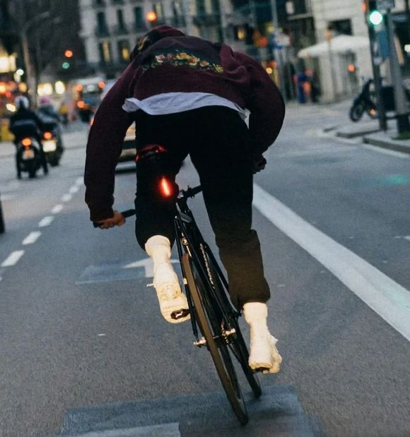 jeremy || minors stay away tweet media