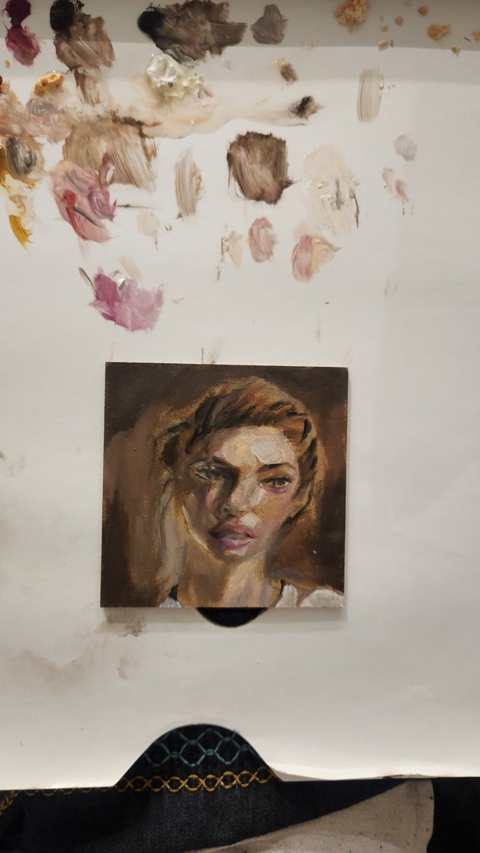 skartbysumera's tweet photo. @hijabifur Oil on mdf board :) #art #tinycanvas #painting #oilpainting https://t.co/9xhLZgy96a