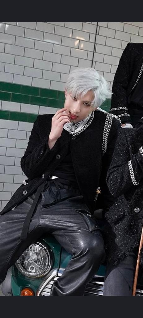 YoonKim63's tweet photo. And I'm loving it https://t.co/mClyfF2Hcy
