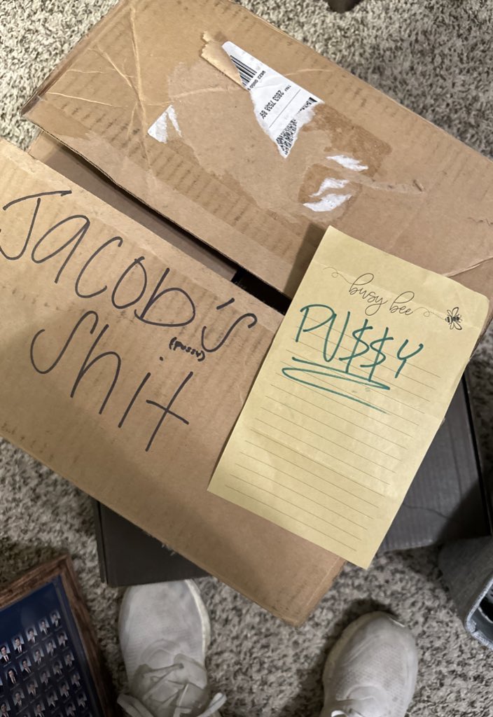 JacobTMiller's tweet photo. I love when my brother in law mails me things https://t.co/kv2Dnu3uyS