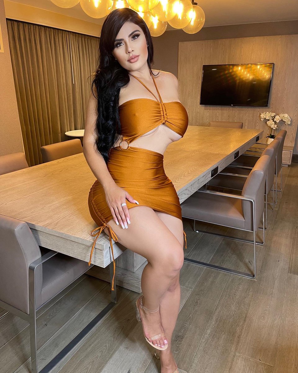 VianeyFrias on Twitter "Getting this night started 😘 https //onlyfans