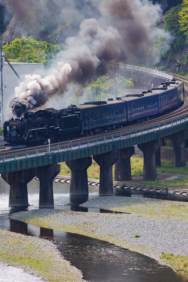 nkipsp's tweet photo. 2023.5.13 SL銀河

もう少し天気が回復すると思いきや、そんなことなかった日。
午前2発、午後2発でした。
芝桜は休耕田に植えたら増えた、と言いながらも、ちゃんと手入れをされていて、とても良き場所でした。 https://t.co/jXgdWzfOgc