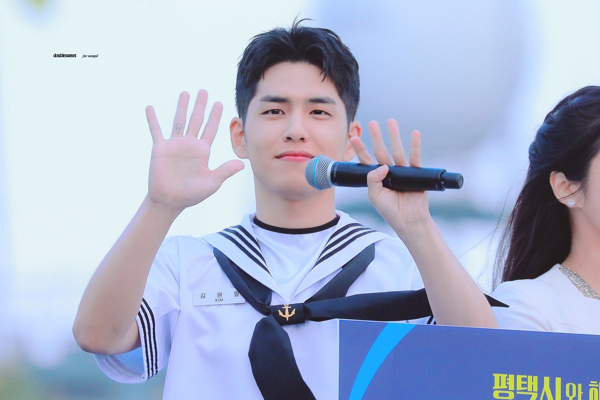 𝐝𝐨𝐮𝐛𝐥𝐞 𝐬𝐮𝐧𝐬𝐞𝐭 더블선셋 tweet media