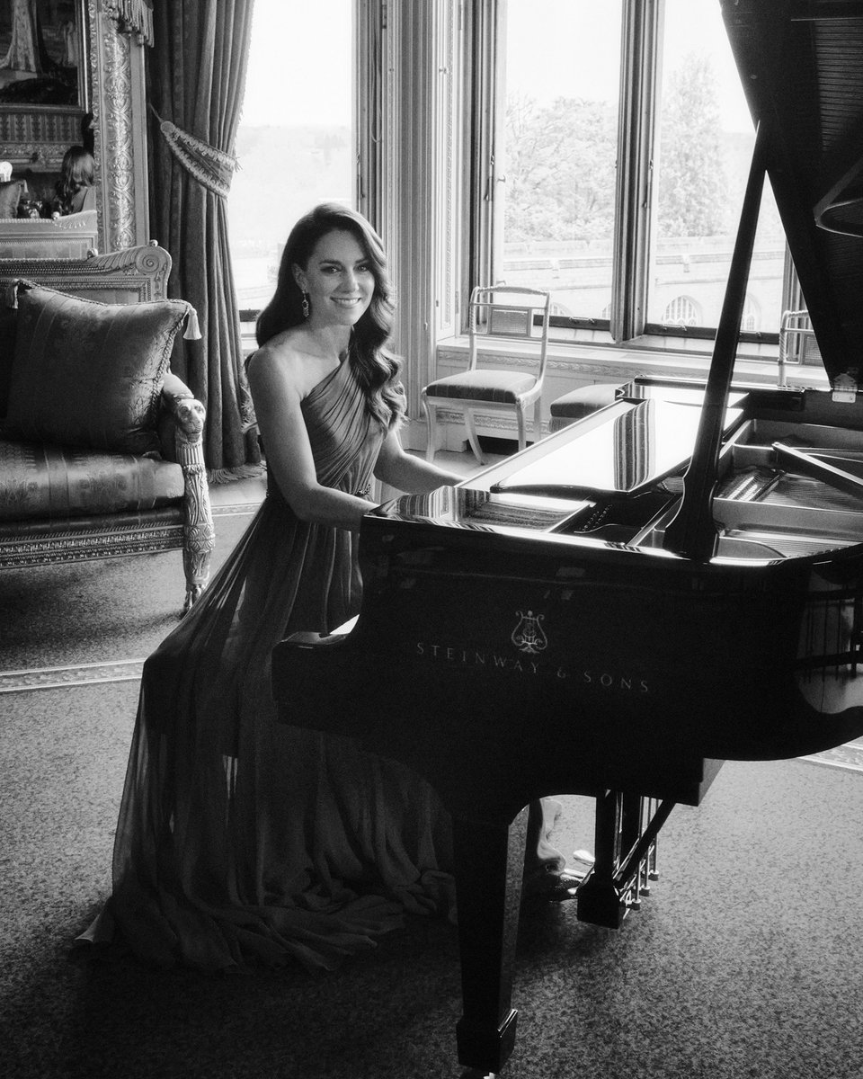 A little sneak peek behind the scenes at the filming for last night’s <a href="/Eurovision/">Eurovision Song Contest</a> surprise 🇺🇦 

#Eurovision

📸 Alex Bramall