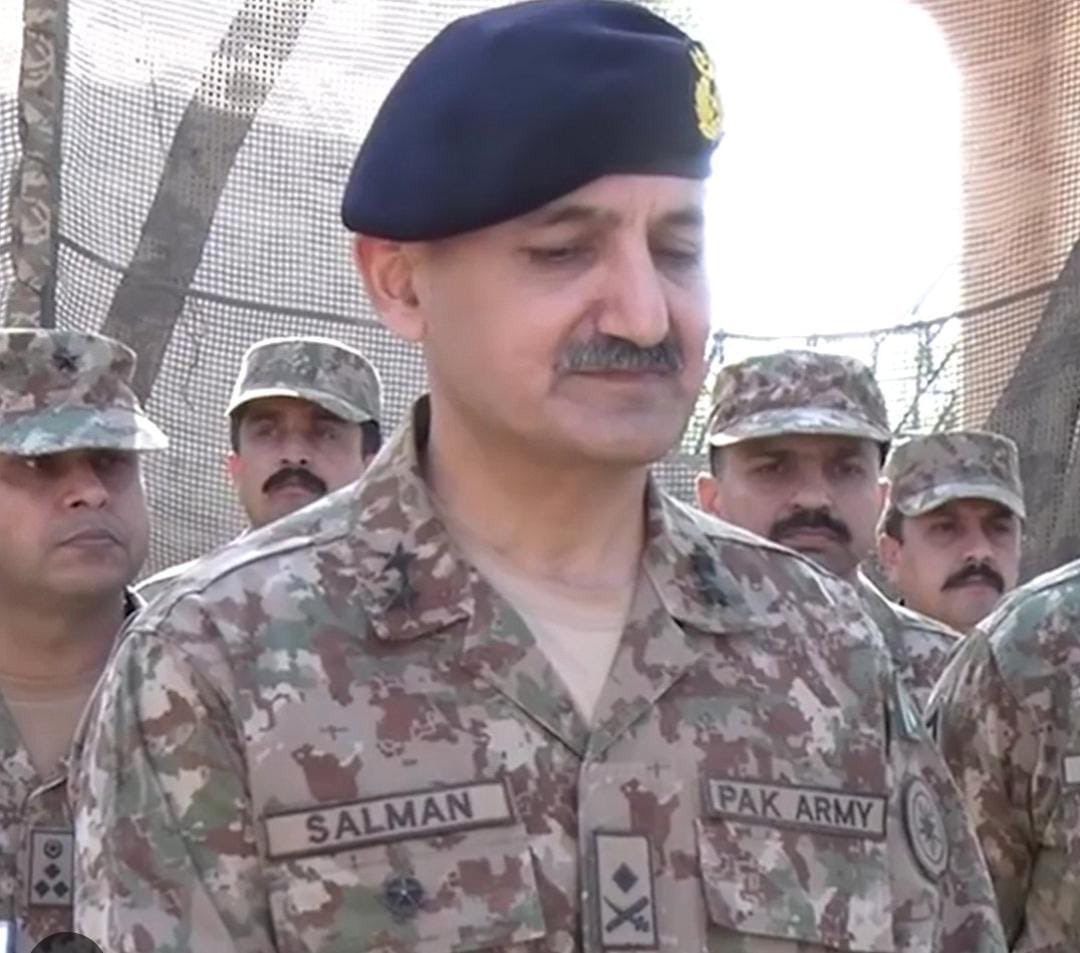 خان صاحب نے کہا تھا کہ یہ ملک بھی میرا ہے اور فوج بھی
ایک اور بہادر ماں کا بہادر بیٹا
اپنے عوام پر گولیاں چلانے سے انکار کیا