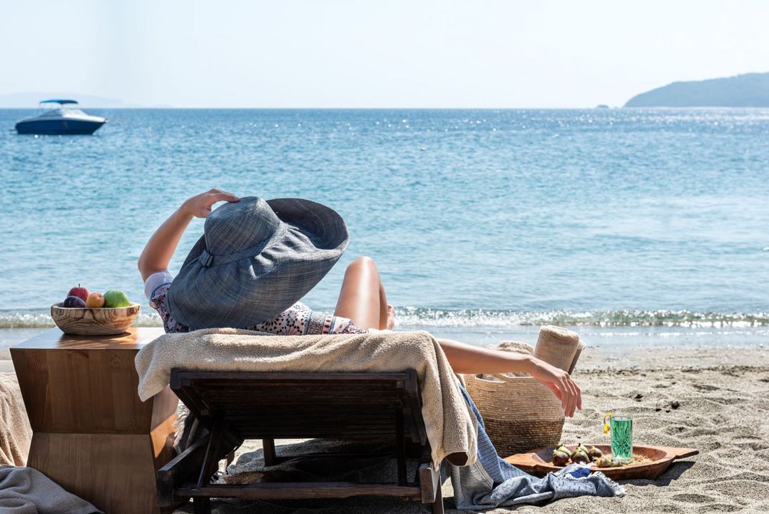 Kassandra_Bay's tweet photo. One step closer to the ๐ sea breeze.
Book your stay at Kassandra Bay via the link in our bio!
#kassandrabay #kbcollection #kassandrabayresort #skiathosgreece #seaside #seaview #sunlight https://t.co/DHLq0afTOk