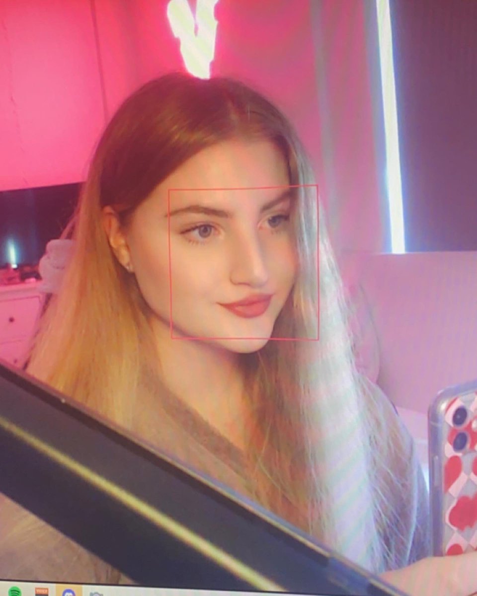 𝖆𝖒𝖇𝖊𝖗 on Twitter "i am now ur gf."