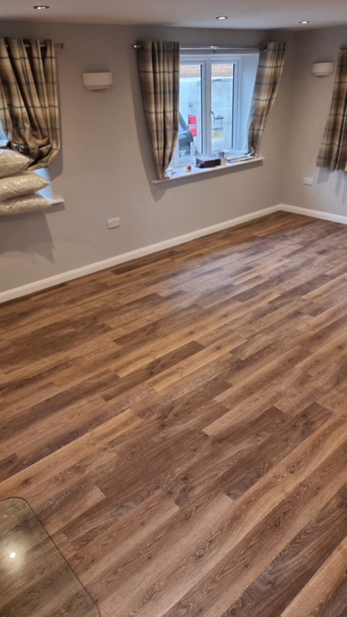 LtdNrn's tweet photo. Nice and local job for us last week.
Grind, dpm, latex and Karndean https://t.co/uqzJkolGIp