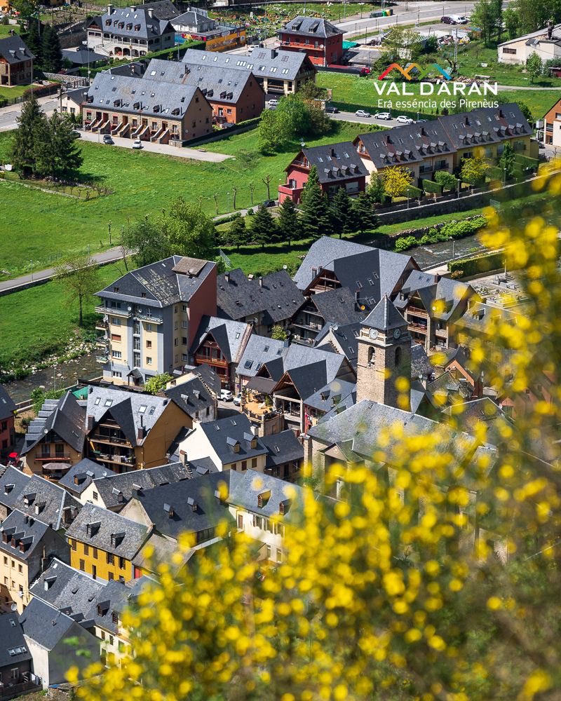 Val_dAran's tweet photo. 📍 Les
🏘 Erós dimenge!
🏘 Bon diumenge!
🏘 ¡Feliz domingo!
🏘 Bon dimanche !
🏘 Happy Sunday!
ℹ️ https://t.co/CC4jythf72 https://t.co/Gqjq68wBDE