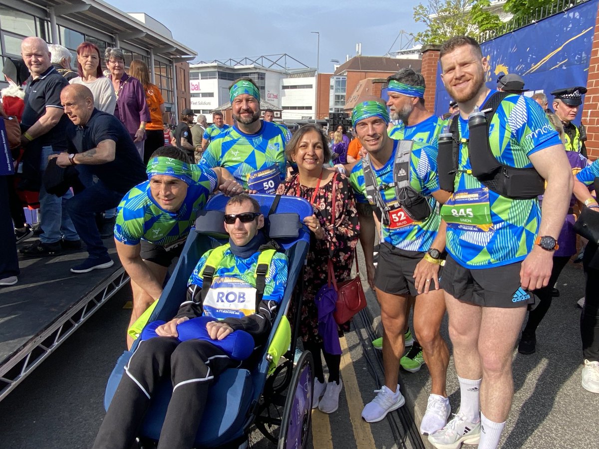 The ⁦<a href="/Rob7Burrow/">Rob Burrow CBE</a>⁩ #LeedsMarathon … Thank you all .. The ⁦<a href="/Rob7Burrow/">Rob Burrow CBE</a>⁩ Centre for #MND ⁦<a href="/LeedsHospitals/">Leeds Teaching Hospitals</a>⁩ - being built with love and courage .. a city together 🧡🧡⁦<a href="/leedsrhinos/">Leeds Rhinos</a>⁩ ⁦<a href="/LDShospcharity/">Leeds Hospitals Charity</a>⁩