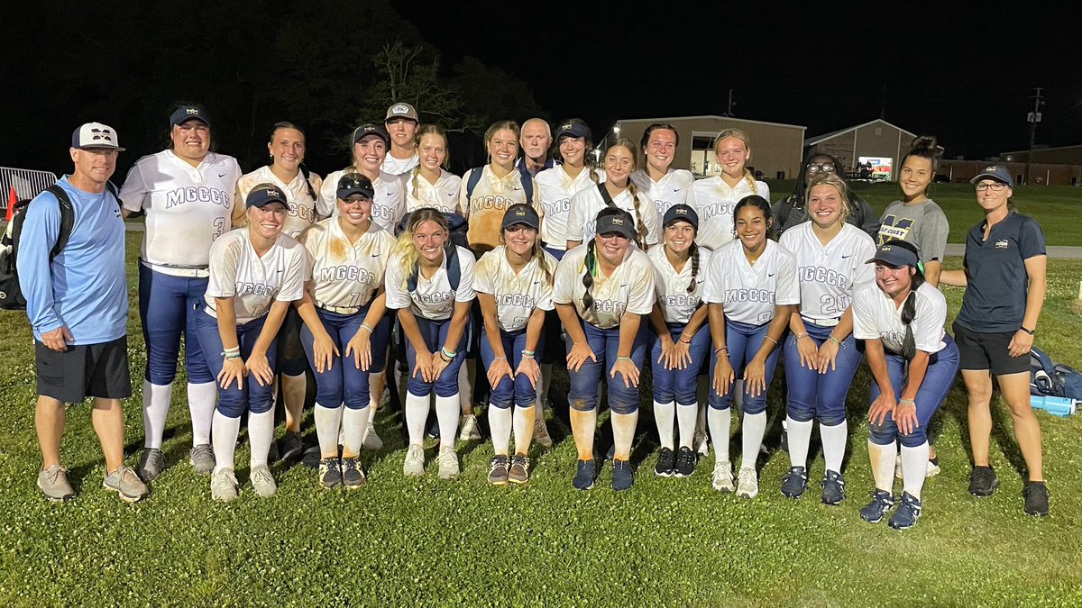 So proud of the fight, toughness, &amp; resilience of <a href="/MGCCCSoftball/">MGCCC Softball</a> (39-20)  3-2 at the Regional #Blessed