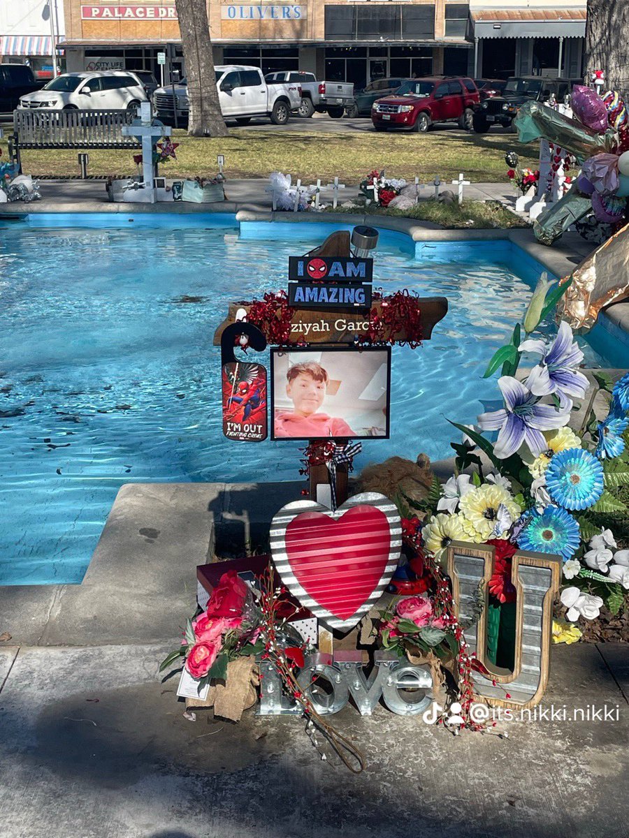 Nikki Cross tweet media