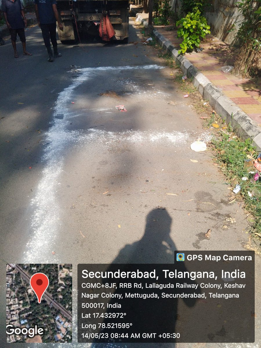 EsYamuna's tweet photo. @rahulmallipudi @GHMCOnline Sir/Madam Complaint cleared.. sorry for the inconvenience.. https://t.co/W00dBGy7eG