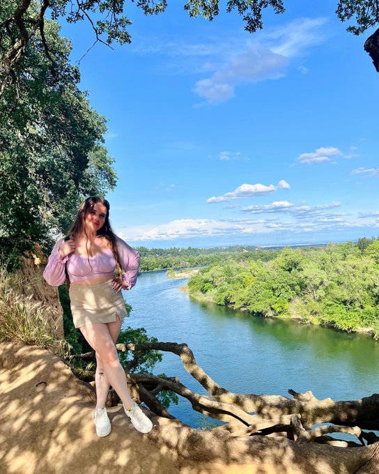 On top of zeee world https://t.co/q3NHle70LP<a href="/tag/onlyfans"class="tags"><span>#onlyfans</span></a>