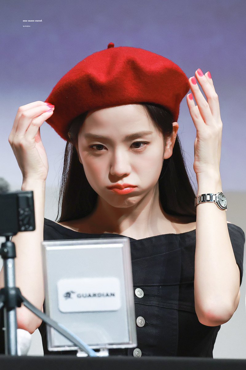 What's with baby last night initiated skinship &amp; did sexy body roll how abt my feelings? 

I vote #Jisoo for #ArtistaAsiatico at this year's #SECAwards 2023

#지수 #FLOWER <a href="/BLACKPINK/">BLACKPINKOFFICIAL</a>