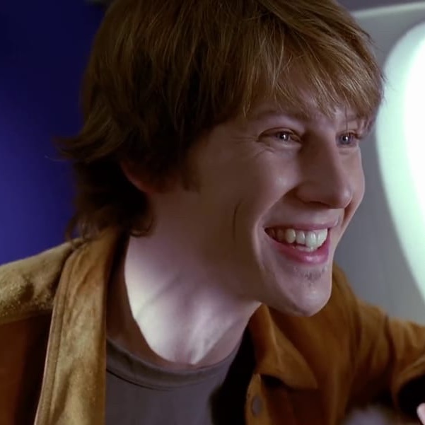 Happy birthday to Gabriel Mann, who appeared as dreamy folk singer Alan M. in \Josie and the Pussycats.\ 