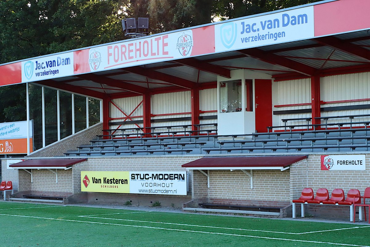 voetbalinleiden's tweet photo. Foreholte boekt belangrijke thuisoverwinning - https://t.co/LoW1XVCUoG - #foreholte #tweedeklasse https://t.co/RUkJDOLtRn